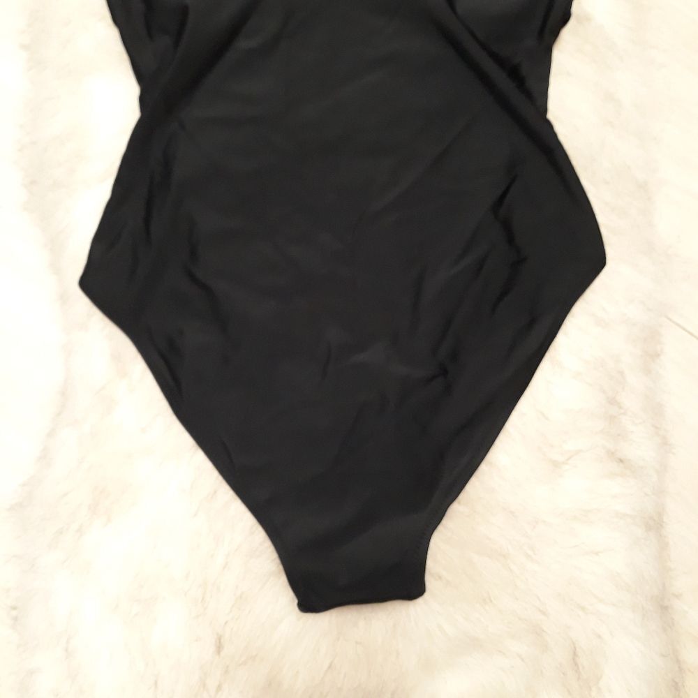 NWOT 1 piece bathing suit sz small - Picture 3 of 8